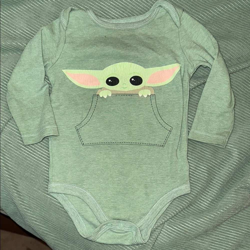 Star Wars Baby Yoda Gray Long Sleeve Onesie 12 months